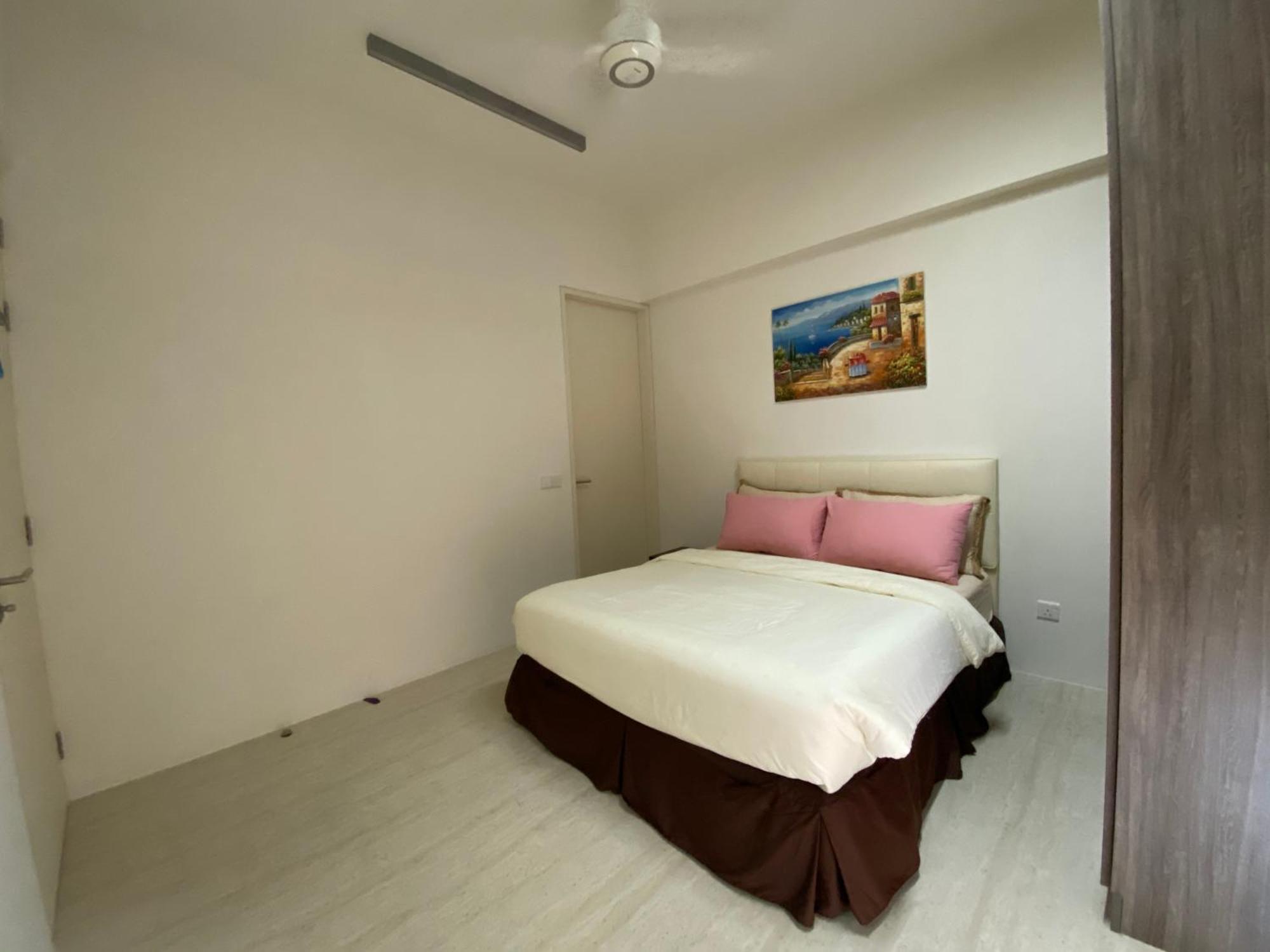 By The Sea @ Cozy Beachfront Home Batu Ferringhi Exterior photo